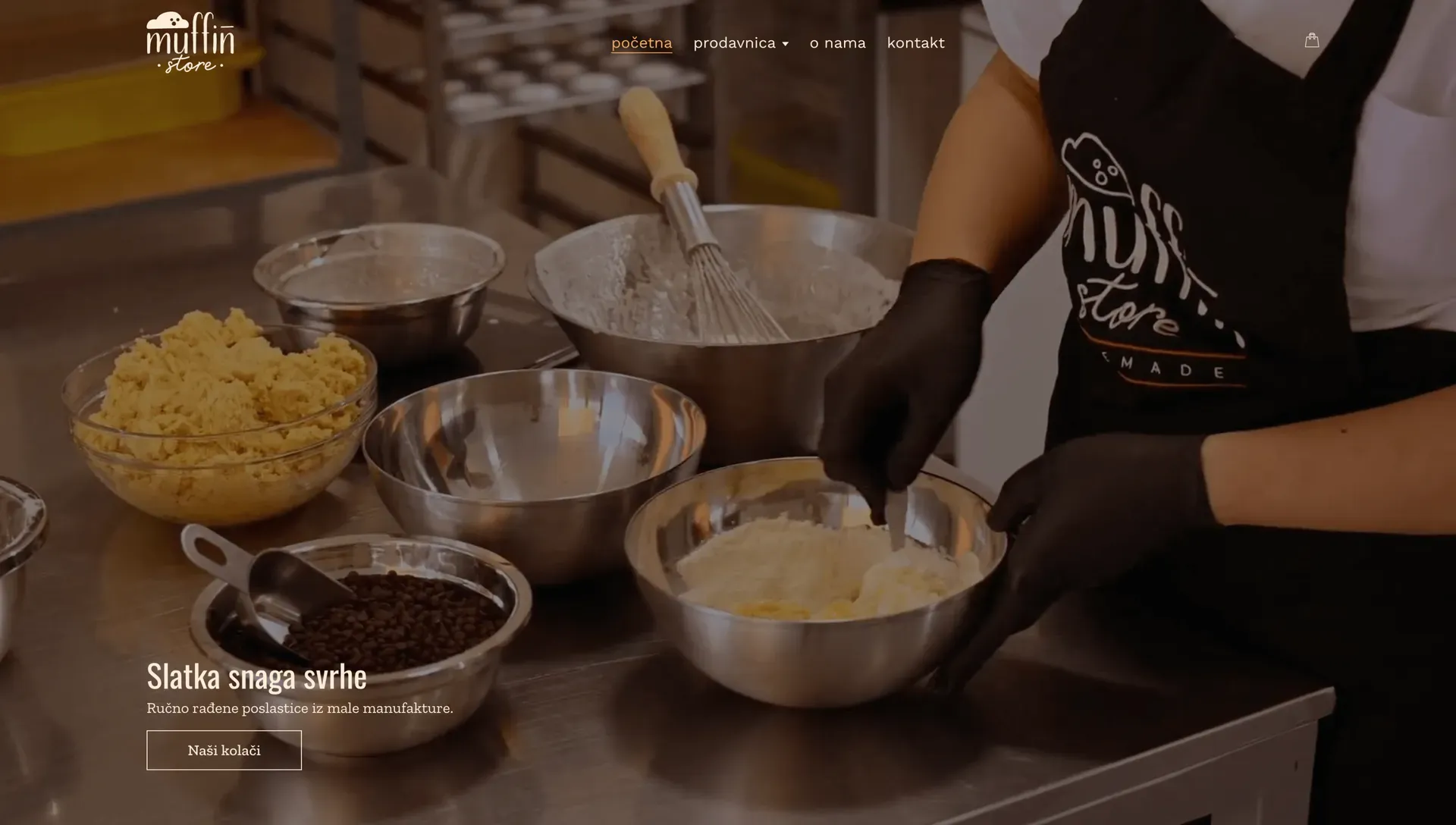 Muffin Store bakery website with handcrafted treats